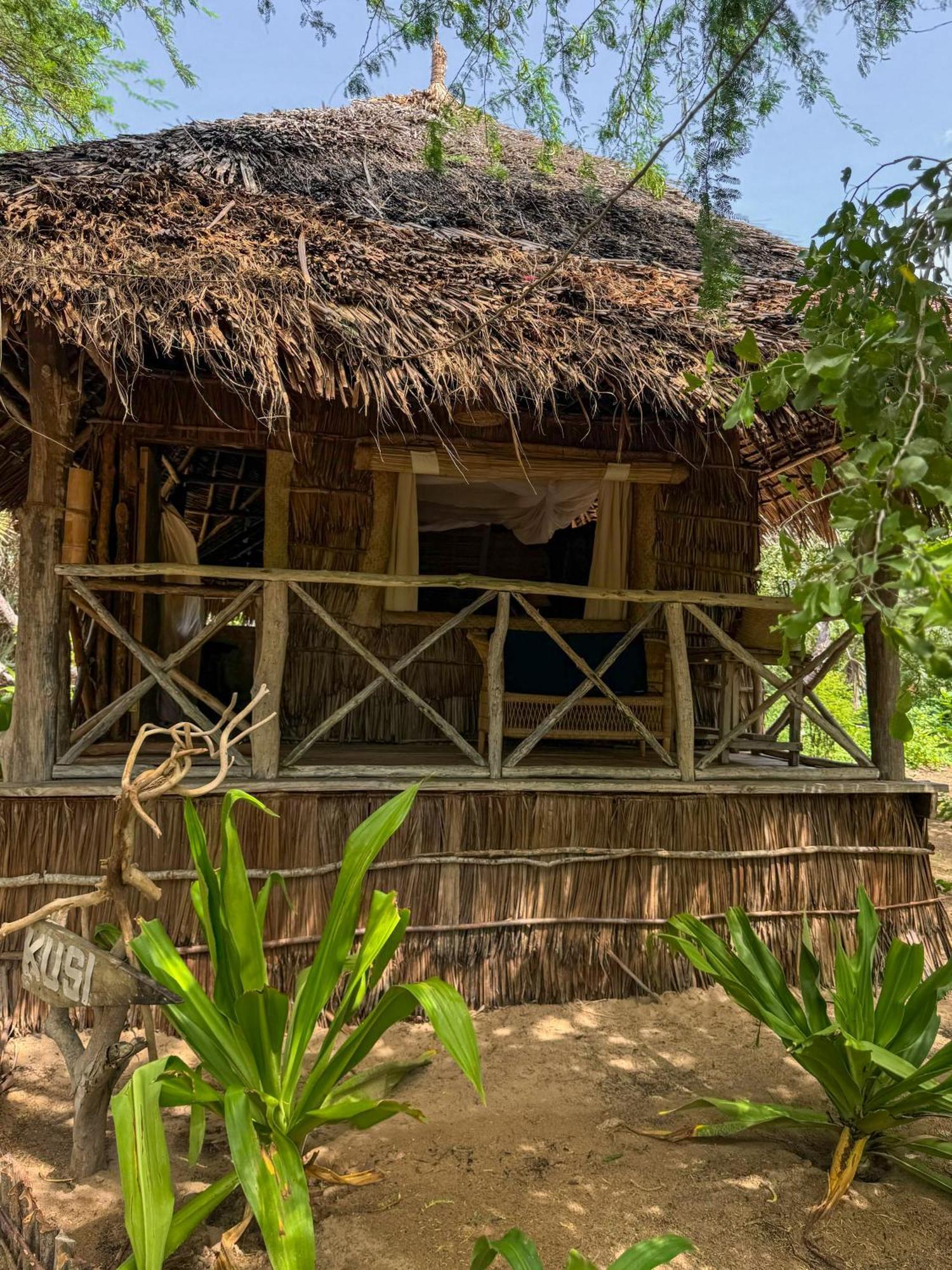 Hotel Che Shale Mambrui Exterior foto